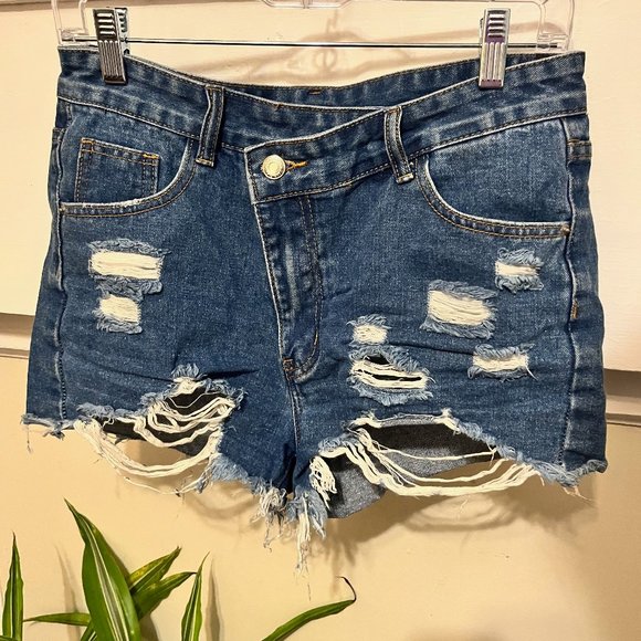 Crossover Raw Hem Distressed Denim Shorts - Picture 1 of 2